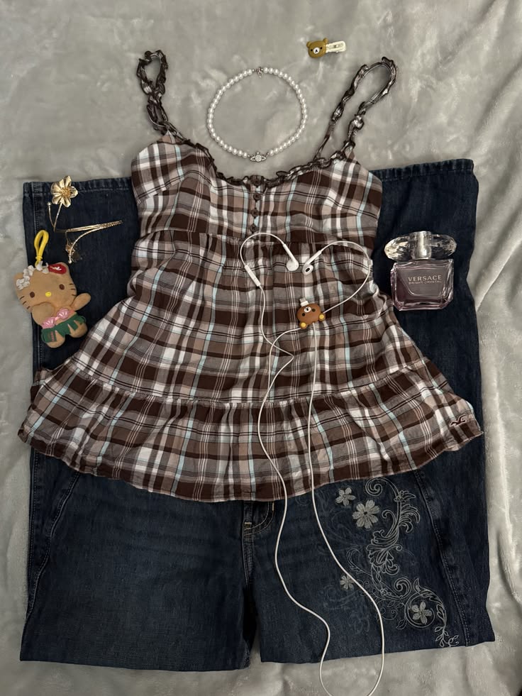 Baby Doll Dark Wash & Mid Rise Baggy Jeans